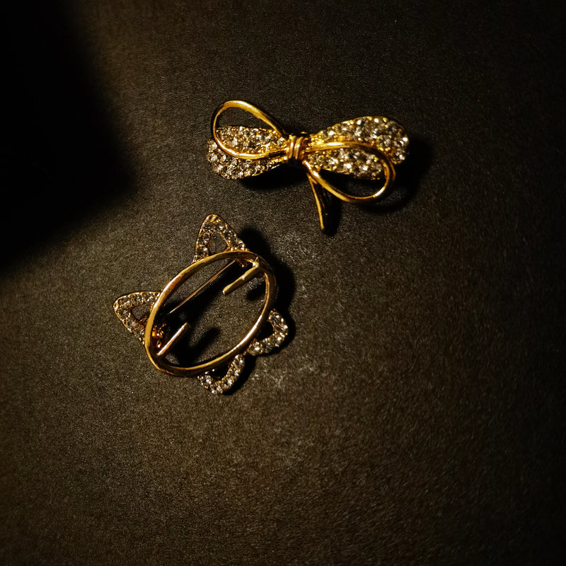 Jesayem 2 Pieces Brooch Pins Gold Crystal Ladies Brooch